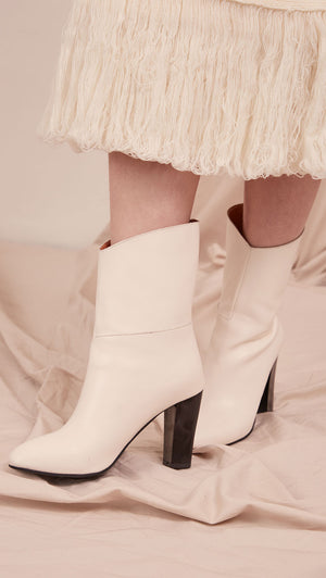 Emaria Ankle Boots